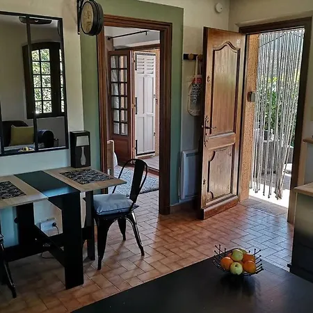 2 Pieces + Terrasse Entoure De Verdure Vence